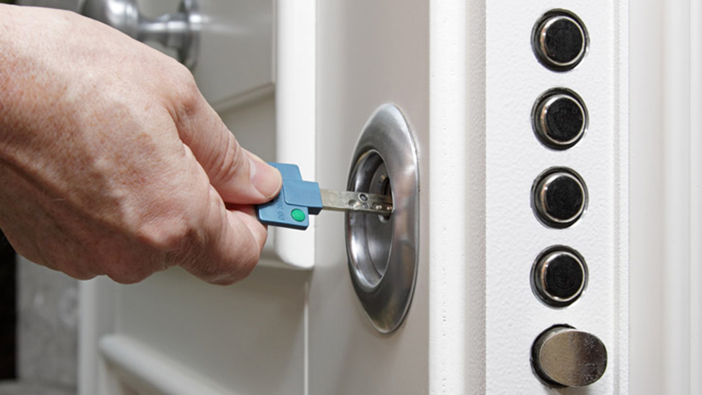 Riparazione porte blindate